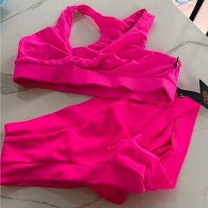 Cleo the hurricane Vibrant Pink Set